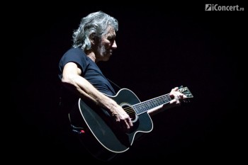 roger-waters-the-wall-2013-bucuresti-piata-constitutiei-40