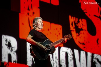 roger-waters-the-wall-2013-bucuresti-piata-constitutiei-41