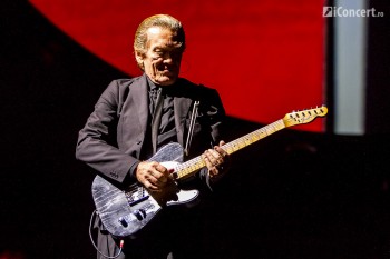 roger-waters-the-wall-2013-bucuresti-piata-constitutiei-42