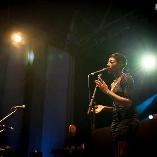 1-bonobo-live-arenele-romane-2013-bucuresti-07