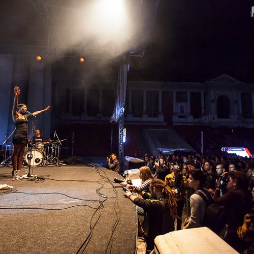 1-bonobo-live-arenele-romane-2013-bucuresti-09