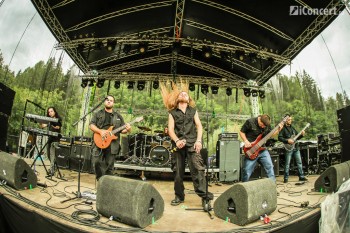 1-false-realityrockstadt-extreme-fest-2013-11