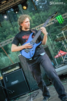 1-indian-fall-rockstadt-extreme-fest-2013-13