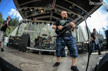 2-code-red-rockstadt-extreme-fest-2013-01