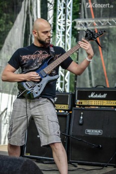 2-code-red-rockstadt-extreme-fest-2013-07