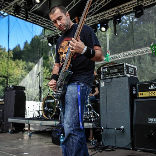 2-code-red-rockstadt-extreme-fest-2013-13