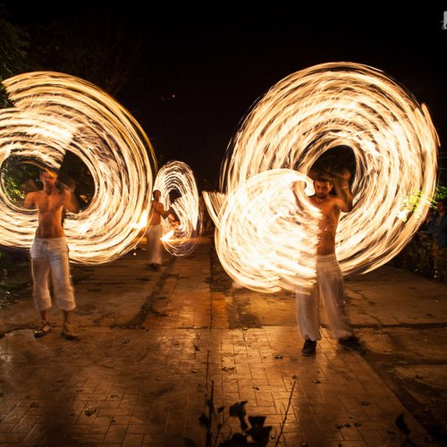 3-crispus-the-art-of-fire-balkanik-festival-2013-04
