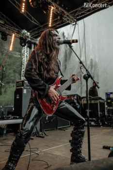 4-carach-angren-rockstadt-extreme-fest-2013-10