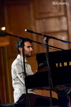 2-tigran-hamasyan-sala-radio-bucuresti-2013-05