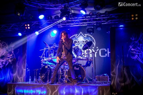 Todd La Tore, solistul Queensryche – Foto: Paul Voicu / iConcert.ro