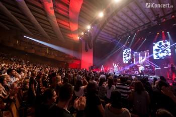 directia-5-zambetul-face-minuni-sala-palatului-40