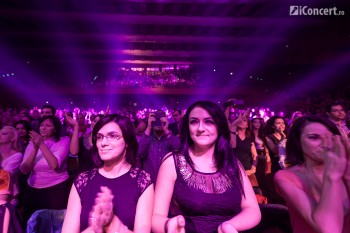 directia-5-zambetul-face-minuni-sala-palatului-46