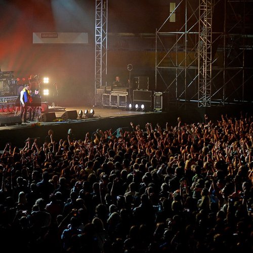hurts-exile-tour-bucuresti-romexpo-2013-14