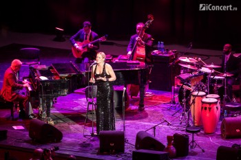 pink-martini-bucuresti-2013-sala-palatului-19