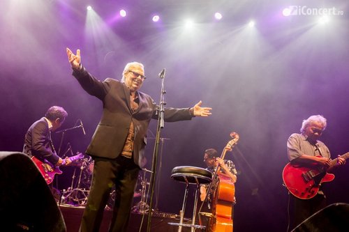 Oscar Benton alături de bandul său la Bucureşti - Foto: Daniel Robert Dinu / iConcert.ro