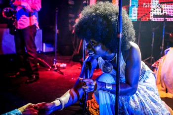 2-iyeoka-the-silver-church-bucuresti-10