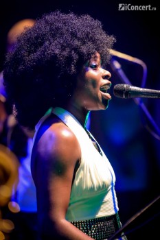 2-iyeoka-the-silver-church-bucuresti-14