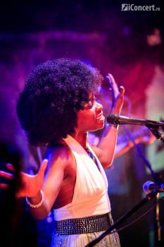 2-iyeoka-the-silver-church-bucuresti-16