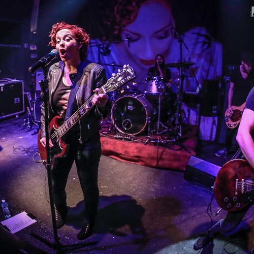 anneke-van-giersbergen-silver-church-bucuresti-2013-07
