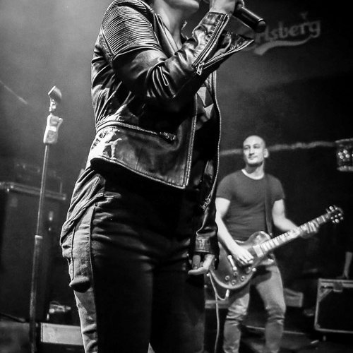 anneke-van-giersbergen-silver-church-bucuresti-2013-13