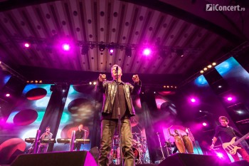 holograf-cat-de-departe-sala-palatului-bucuresti-14