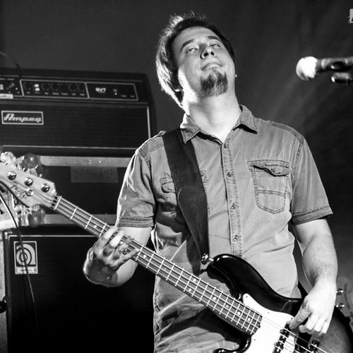 1-up-to-eleven-presa-de-rock-bun-2013-bucuresti-4
