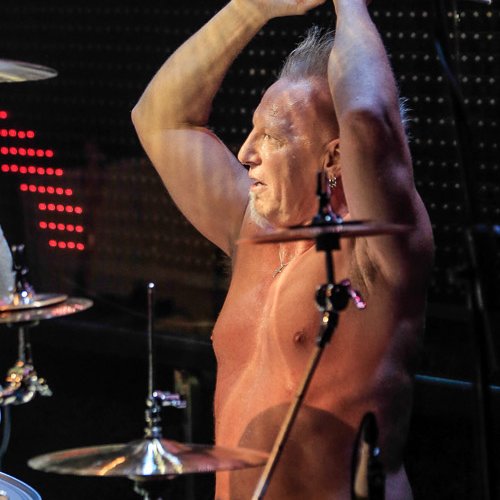 2-mike-terrana-band-christmas-rock-fest-2013-bucuresti-12