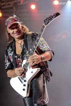 2-scorpions-2013-romexpo-bucuresti-05