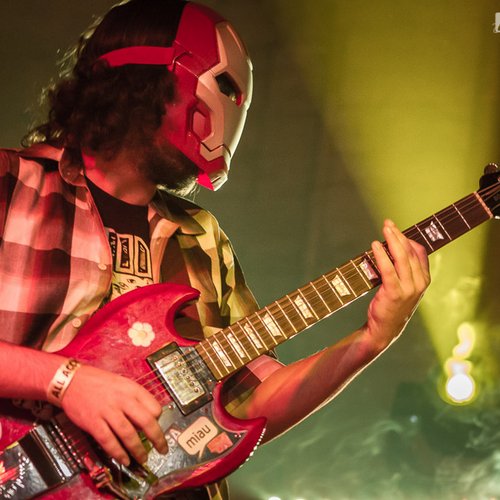 3-mere-presa-de-rock-bun-2013-bucuresti-04