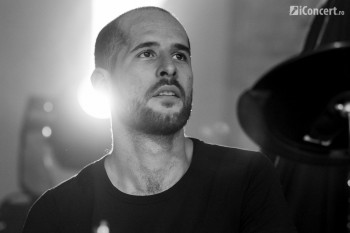 4-robin-and-the-backstabbers-presa-de-rock-bun-2013-bucuresti-02