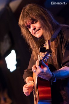 celelalte-cuvinte-32-ani-trup-suflet-hard-rock-bucuresti-03