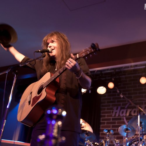 celelalte-cuvinte-32-ani-trup-suflet-hard-rock-bucuresti-18