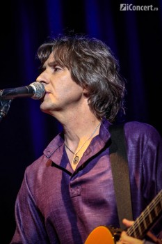 the-straits-sala-palatului-bucuresti-2013-02