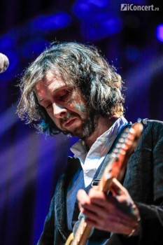 the-straits-sala-palatului-bucuresti-2013-06