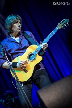 the-straits-sala-palatului-bucuresti-2013-09