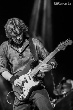 the-straits-sala-palatului-bucuresti-2013-31