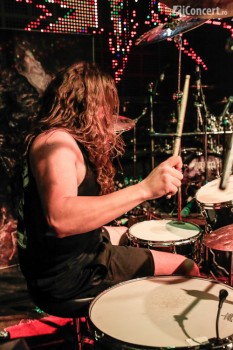 1-elm-street-the-silver-church-bucuresti-08