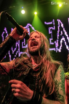 3-iced-earth-the-silver-church-bucuresti-02