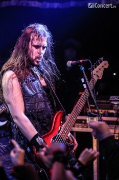 3-iced-earth-the-silver-church-bucuresti-18