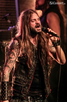 3-iced-earth-the-silver-church-bucuresti-19