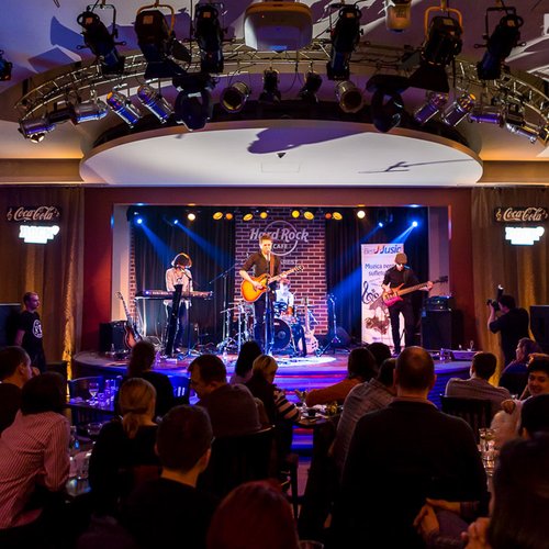 byron-hard-rock-cafe-bucuresti-21