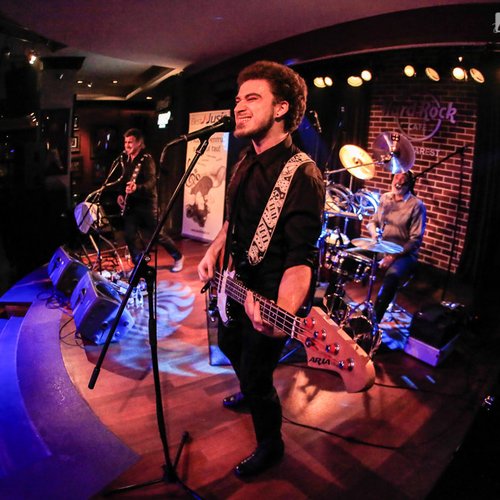 timpuri-noi-hard-rock-cafe-bucuresti-16-ianuarie-2014-14