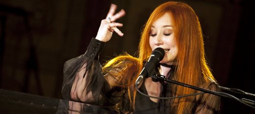Tori-Amos
