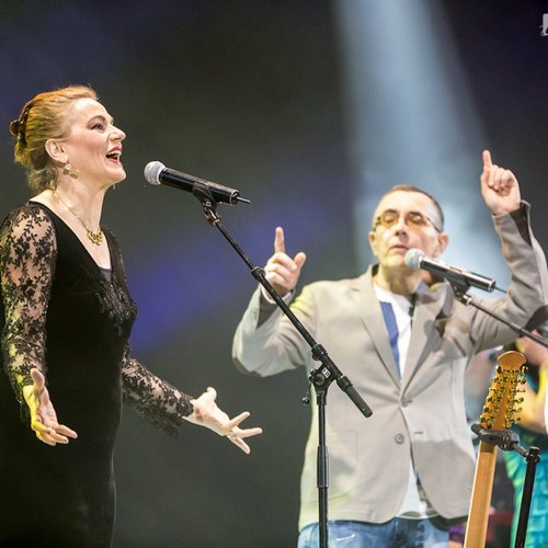 taxi-15-ani-sala-palatului-bucuresti-37