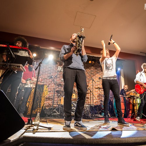 1-les-elephants-bizarres-hard-rock-cafe-bucuresti-09
