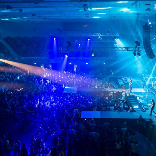 bere-gratis-15-ani-doua-inimi-sala-polivalenta-bucuresti-32