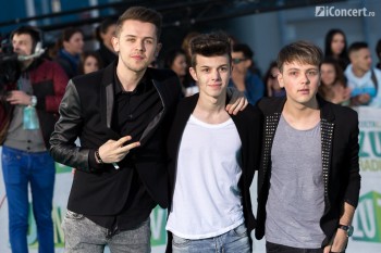 zuma-2014-vedete-covorul-verde-romexpo-bucuresti-54