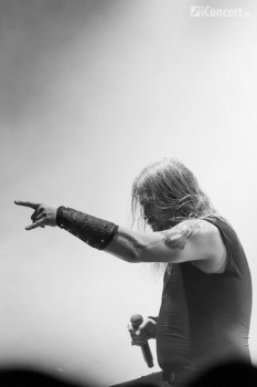 3-amon-amarth-arenele-romane-bucuresti-19