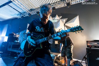 4-dog-eat-dog-colectiv-bucuresti-08