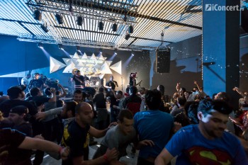 4-dog-eat-dog-colectiv-bucuresti-18